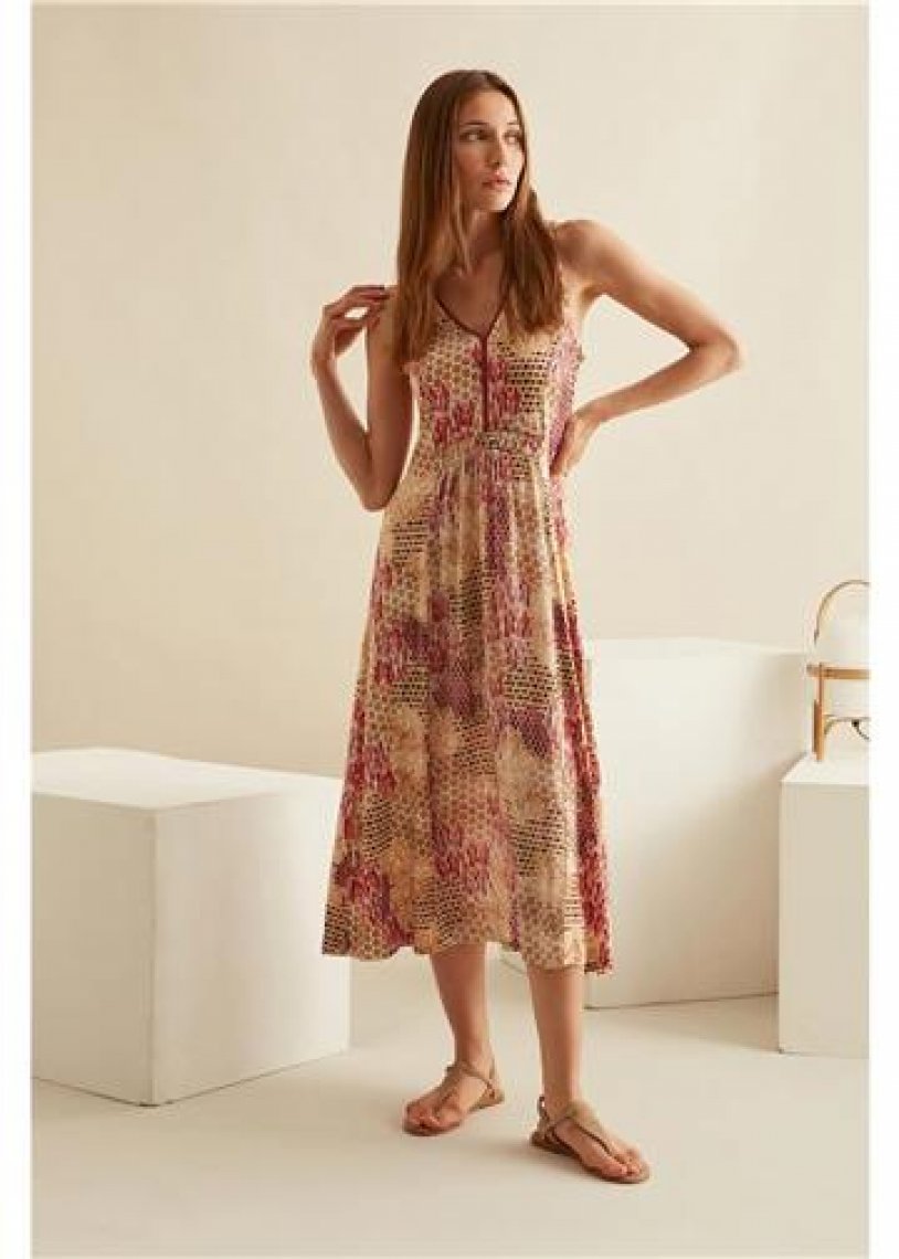 Robe hibiscus fleurie