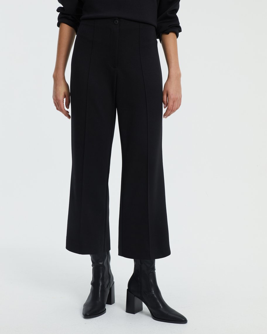 Pantalon noir large court